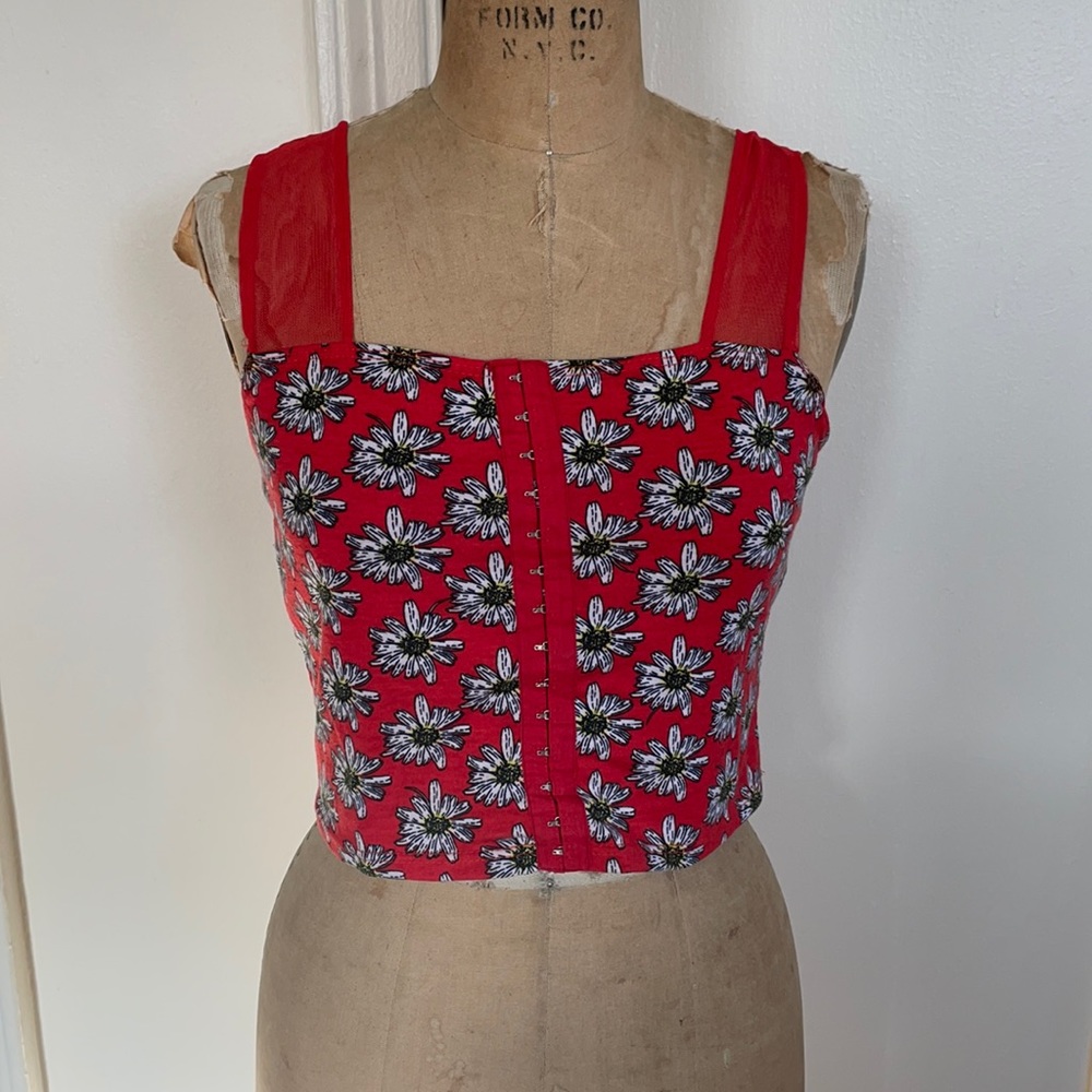 Daisy Floral Crop Top